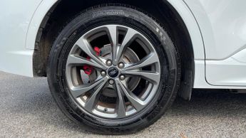 Ford Kuga 2.5 PHEV ST-Line 5dr CVT - Ford SYNC3 Navigation System - Front 
