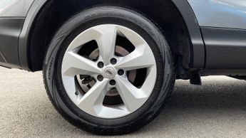 Nissan Qashqai 1.2 DiG-T Acenta 5dr Xtronic