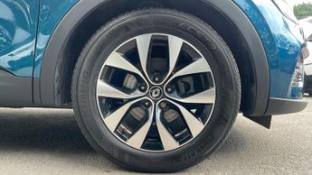 Renault Arkana 1.6 E-TECH Hybrid 145 Iconic 5dr Auto