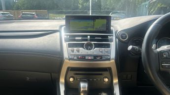 Lexus NX 300h 2.5 5dr CVT (8in Nav) 5Dr Auto with Nav  Leather  Carplay a
