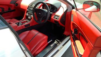 Aston Martin V12 Vantage S Coupe S 2dr Sportshift III