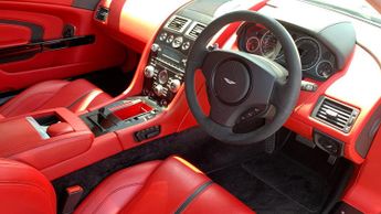 Aston Martin V12 Vantage S Coupe S 2dr Sportshift III