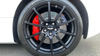 Aston Martin V12 Vantage S Coupe S 2dr Sportshift III