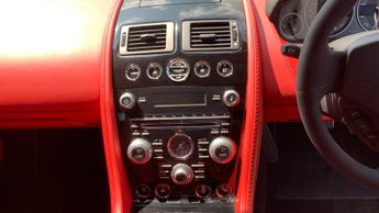 Aston Martin V12 Vantage S Coupe S 2dr Sportshift III