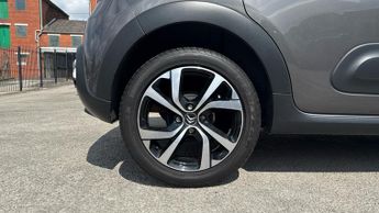 Citroen C3 1.2 PureTech Flair Plus 5dr (TomTom Navigation)(Rear Parking Cam
