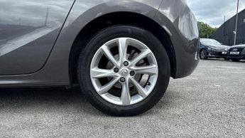 Vauxhall Corsa 1.2 Turbo SE Premium 5dr Auto (Rear Parking Sensors)(Heated Fron