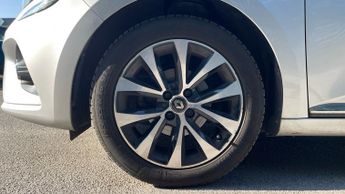 Renault Clio 1.0 TCe 100 Iconic 5dr - Smartphone Integration  Parking Sensors