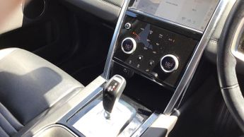 Land Rover Discovery Sport 2.0 D165 SE 5dr Auto With Fixed Panoramic Roof and Head-up Displ