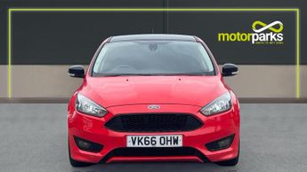 Ford Focus 2.0 TDCi Zetec S Red 5dr - Navigation - DAB Radio - Folding Mirr