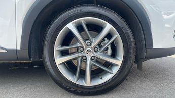 MG HS 1.5 T-GDI Trophy 5dr DCT