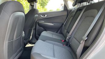 Hyundai Kona 100kW SE Connect 39kWh 5dr Auto