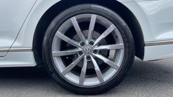 Volkswagen Passat 1.5 TSI EVO R-Line 4dr - Heated Front Seats - Front/Rear Parking