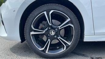 Vauxhall Corsa 1.2 Turbo Elite Nav Premium 5dr Auto - Heated Front Seats - Navi