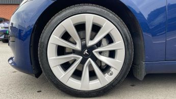 Tesla Model 3 Standard Plus 4dr Auto - Panoramic Glass Roof - Heated Front Sea