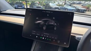 Tesla Model Y Long Range AWD 5dr Auto