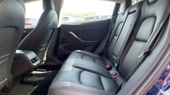 Tesla Model 3 Performance AWD 4dr (Performance Upgrade) Auto