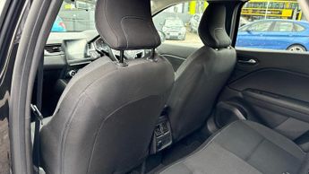 Renault Captur 1.0 TCe 90 Iconic 5dr (Rear Parking Sensors)(Cruise Control/Spee