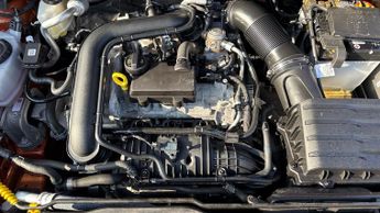 Volkswagen T-Cross 1.0 TSI 110 SEL 5dr DSG (Front/Rear Parking Sensors)(Dual Zone C