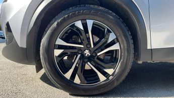 Peugeot 2008 SUV 1.2 PureTech Allure Premium 5dr