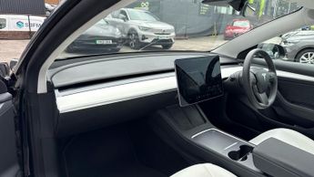 Tesla Model 3 Long Range AWD 4dr Auto (Navigation)(Electric Front Seats)(Parki