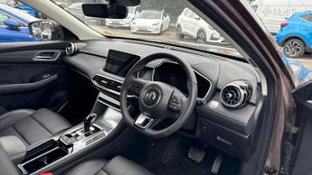 MG HS 1.5 T-GDI SE 5dr DCT (Blind Spot Assist)(Keyless Entry/Go)(Navig