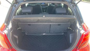 Toyota Yaris 1.5 Hybrid Design 5dr CVT - Rear Camera - Cruise Control - Toyot
