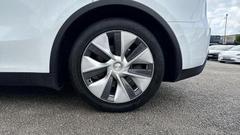 Tesla Model Y RWD 5dr Auto (Fixed Glass Roof)(Navigation)(Heated Front Seats)