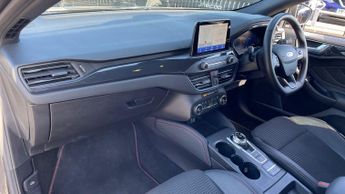 Ford Focus 1.0 EcoBoost 125 ST-Line X 5dr Auto