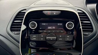 Renault Captur 0.9 TCE 90 Play 5dr (Air Conditioning)(Keyless Entry/Go)