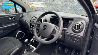 Renault Captur 0.9 TCE 90 Play 5dr (Air Conditioning)(Keyless Entry/Go)