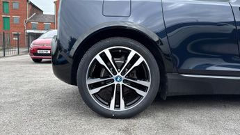 BMW i3 135kW S 42kWh 5dr Auto (Navigation)(Apple Carplay)(Front/Rear Pa