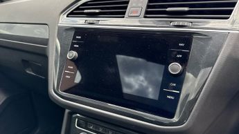 Volkswagen Tiguan 2.0 TDi 150 R-Line Tech 5dr DSG