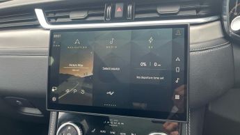 Jaguar F-PACE 2.0 P400e R-Dynamic SE Black 5dr Auto AWD