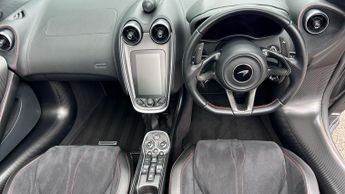 McLaren 570S Spider V8 2dr SSG Auto