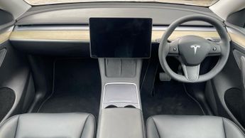 Tesla Model Y RWD 5dr Auto - Fixed Panoramic Sunroof - Wireless Charging - Hea