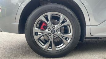 Ford Kuga KUGA ST-LINE PHEV CVT