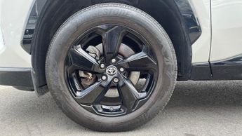 Toyota Rav4 2.5 VVT-i Hybrid Dynamic 5dr CVT 2WD