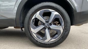 Nissan Qashqai 1.3 DiG-T MH 158 N-Connecta 5dr Xtronic