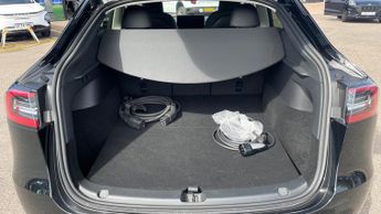 Tesla Model Y RWD 5dr Auto