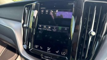 Volvo XC60 2.0 T6 Recharge Petrol Plug In Hybrid AWD Inscription Expression