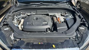 Volvo XC60 2.0 T6 Recharge Petrol Plug In Hybrid AWD Inscription Expression