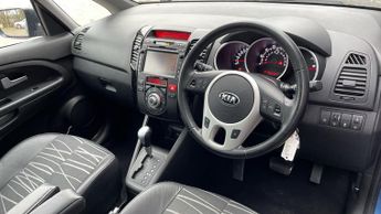 Kia Venga 1.6 3 5dr Auto (Sat Nav)