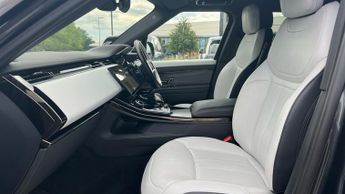 Land Rover Range Rover Sport 3.0 D300 Dynamic SE 5dr Auto With Heated Front and Rear Seats an