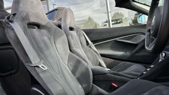 McLaren 720S Spider V8 2dr SSG Auto