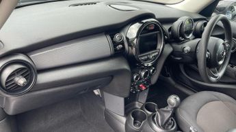 Mini Hatch 1.5 Cooper Classic II 5dr