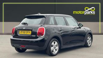 Mini Hatch 1.5 Cooper Classic II 5dr