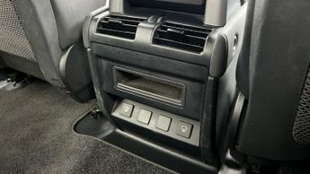 Land Rover Defender 3.0 D250 X-Dynamic SE 90 3dr Auto With Heated Front Seats and Sl