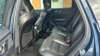 Volvo XC60 2.0 D4 AWD Inscription 5dr Auto with Cooling Seats  Elec Seats w