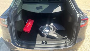 Tesla Model Y RWD 5dr Auto