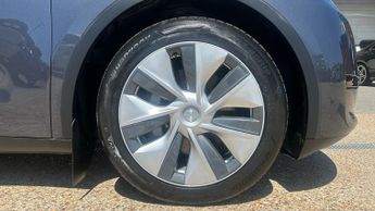 Tesla Model Y RWD 5dr Auto